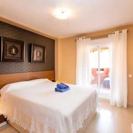 Paulina Punta Del Faro Apartmán Torrox